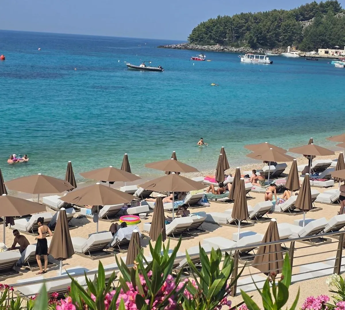 Apartment Noda Wave Himare Albânia